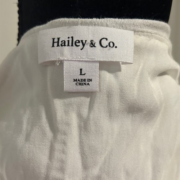 White flutter sleeves maxi dress - Picture 3 of 7